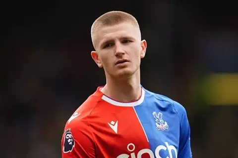 صراع في مانشستر.. تقارير: اليونايتد ينافس السيتي على ضم نجم كريستال بالاس